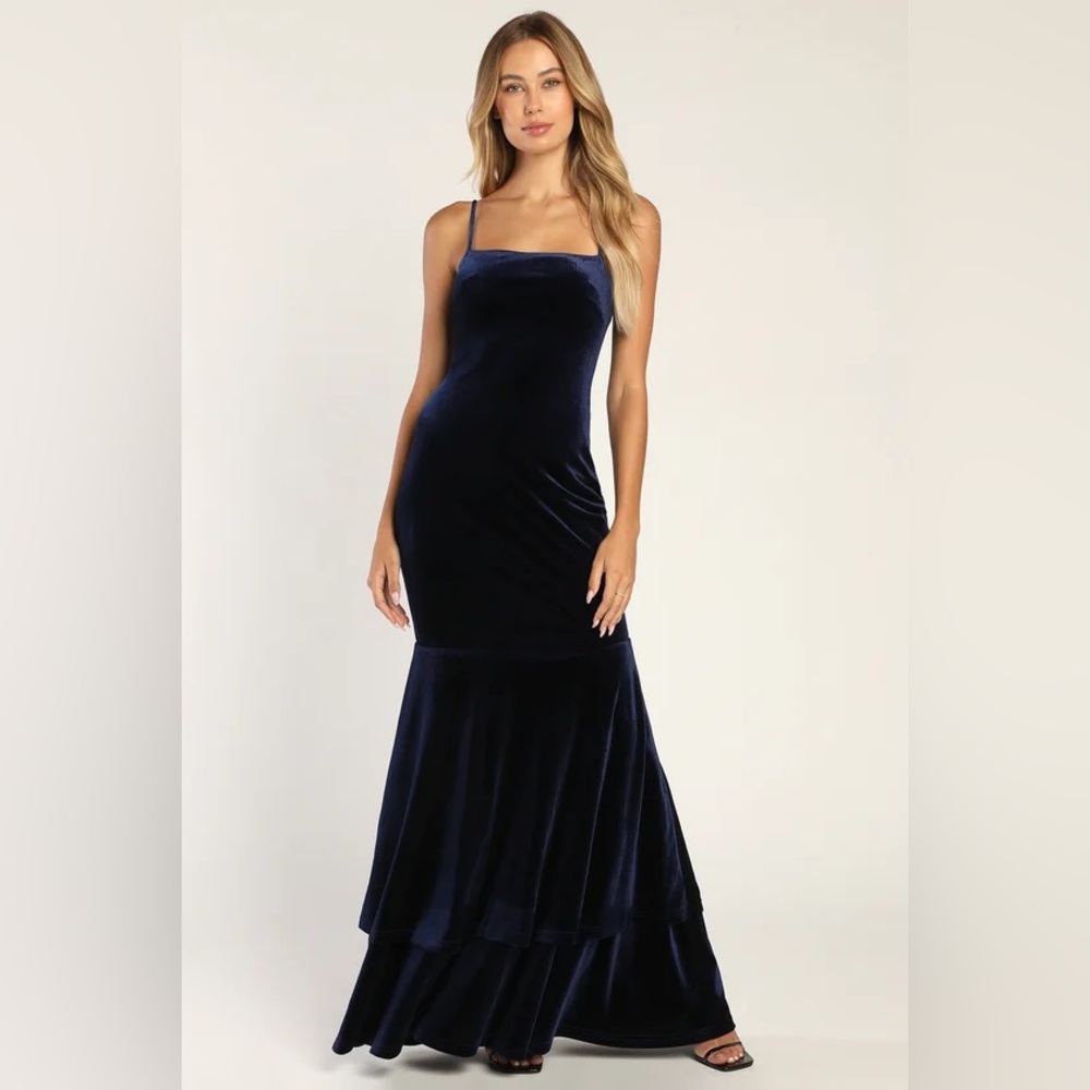Alluring Muse Navy Blue Velvet Tiered Trumpet Maxi Dress
